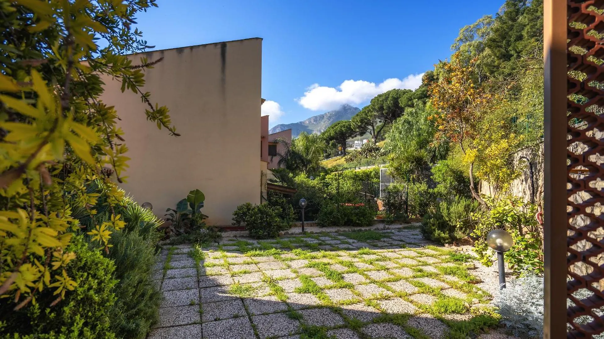 Torre Delle Mandre Villa Altavilla Milicia